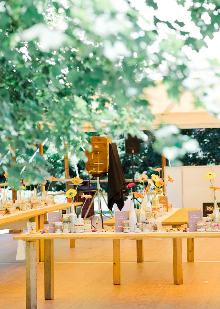 Vu de loin du d&eacute;cor de mariage tr&egrave;s original &agrave; Toulouse