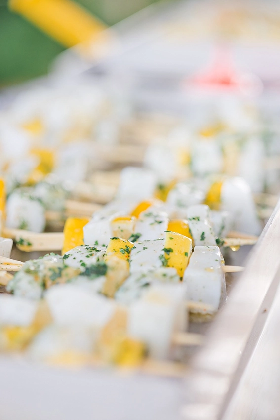 Vin d&rsquo;honneur champ&ecirc;tre lors d&rsquo;un mariage &agrave; Toulouse
